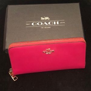 Coach Zip Wallet